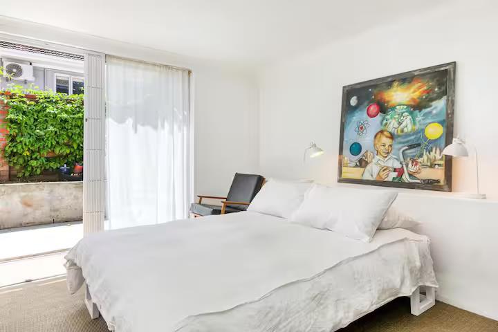 To Let 4 Bedroom Property for Rent in Tamboerskloof Western Cape